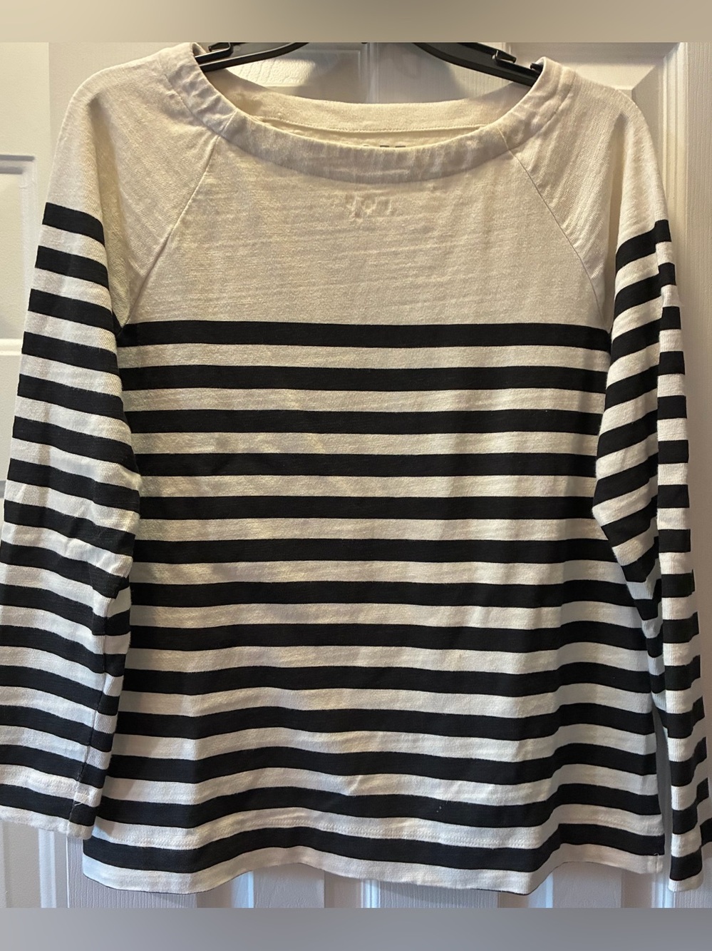 Loft 2015 Classic Boatneck, Raglan Sleeve, Breton Style Striped Top. 100% Cotton